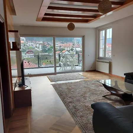 Centar Prenj * Konjic